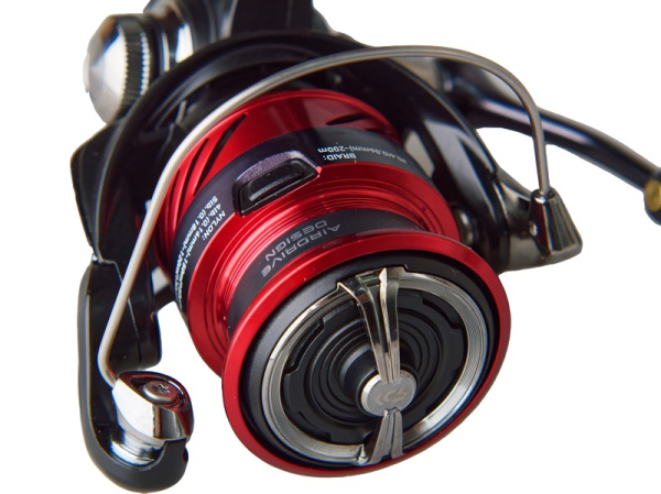 Катушка спиннинговая Daiwa NINJA LT (2500)