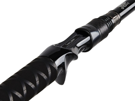 Спиннинг кастинговый Lucky John Black Sense BBS Cast 244 см.25-110гр (двухчастное)